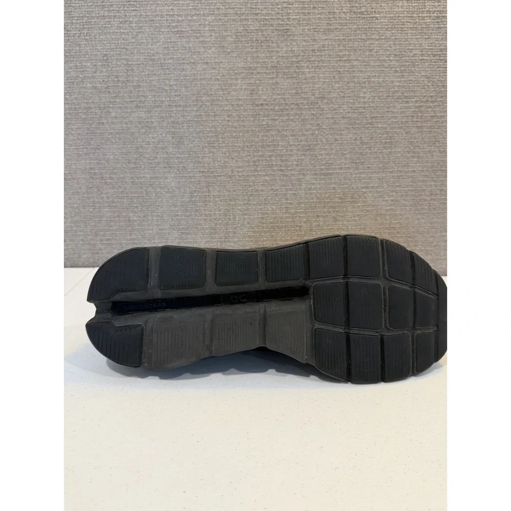 On Swiss Engineering Cloudstratus Men's Size 13 Black Running Shoes Lace Up
